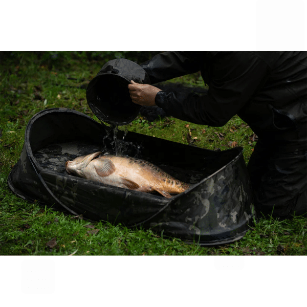 NASH CUBO CARP CARE COLLAPSIBLE WATER BUCKET NASH-CUBO-CARP-CARE-COLLAPSIBLE-WATER-BUCKET