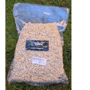 Quality Seeds Maíz Blanco 1kg para spod mix, cebado y carpfishing en Navarra