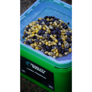 Quality Seeds Mix Classic Cubo 6kg mezcla de semillas para carpfishing en Navarra